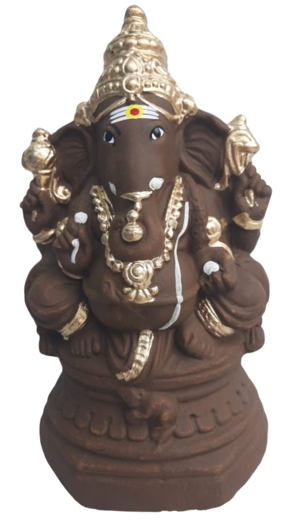 Ganapati Gundu – Clay – 10.5 Inch Gold | Giri Doll | Clay | Idol | Eco Friendly Ganesh Murti Ganapati Gundu - Clay - 10.5 Inch Gold | Giri Doll | Clay | Idol | Eco Friendly Ganesh Murti