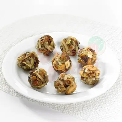 Shree Mithai DRY FRUIT LADOO 250g Shree Mithai DRY FRUIT LADOO 250g