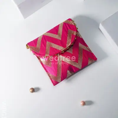 Designer Purse with Bangle & Manjal Kumkum – WBG1633-1 Designer Purse with Bangle & Manjal Kumkum – WBG1633-1