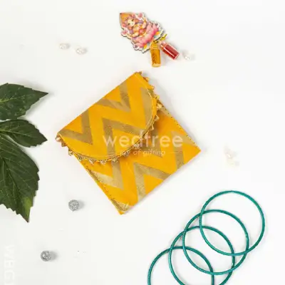 Designer Purse with Bangle & Manjal Kumkum – WBG1633-1 Designer Purse with Bangle & Manjal Kumkum – WBG1633-1