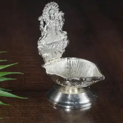 Shank Deepam Lakshmi-WBG0661-1 Shank Deepam Lakshmi-WBG0661-1